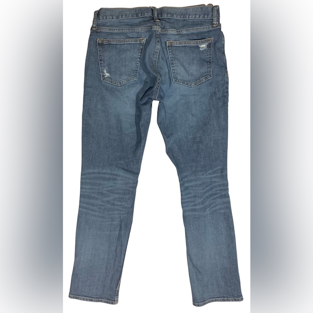 Old Navy Men’s Denim Slim Built-In Flex Ripped Jeans - Size: 34x34 - Picture 2 of 9